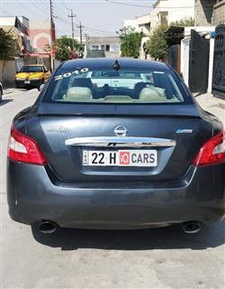 نيسان ماكسيما